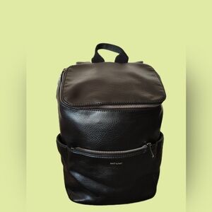 Matt & Nat Black Vegan Backpack with Front Zip Pocket